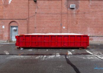 How Dumpster Rentals Make Spring Cleaning Easy in Los Angeles