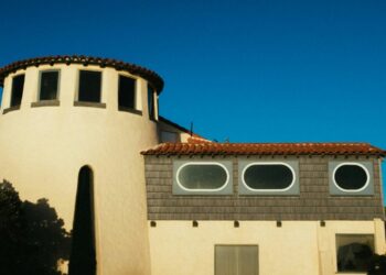 How Home Exteriors Influence Everyday Lifestyle Comfort