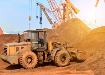 The Ultimate Guide: Top 10 Heavy Machinery Must-Haves for Construction Projects