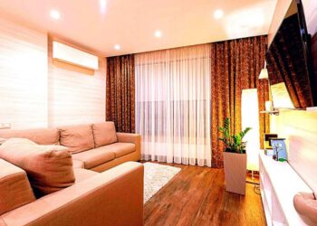 The Rush of Modern Life: How Fast-Paced Lifestyles Are Reshaping Home Maintenance Expectations