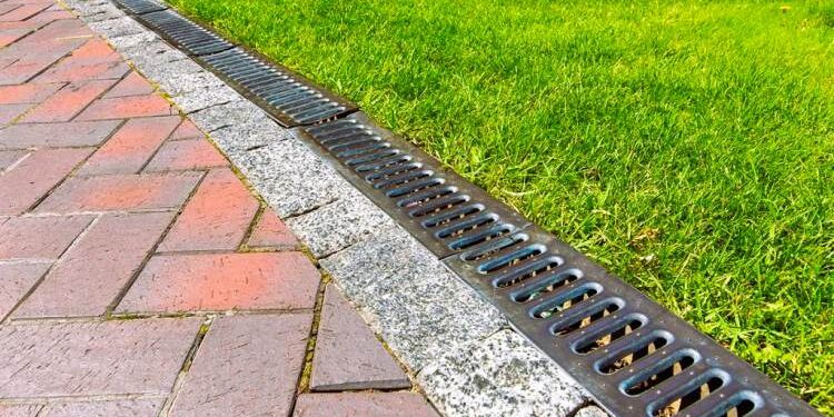 Minimalist Drainage Solutions for Modern Commercial Spaces